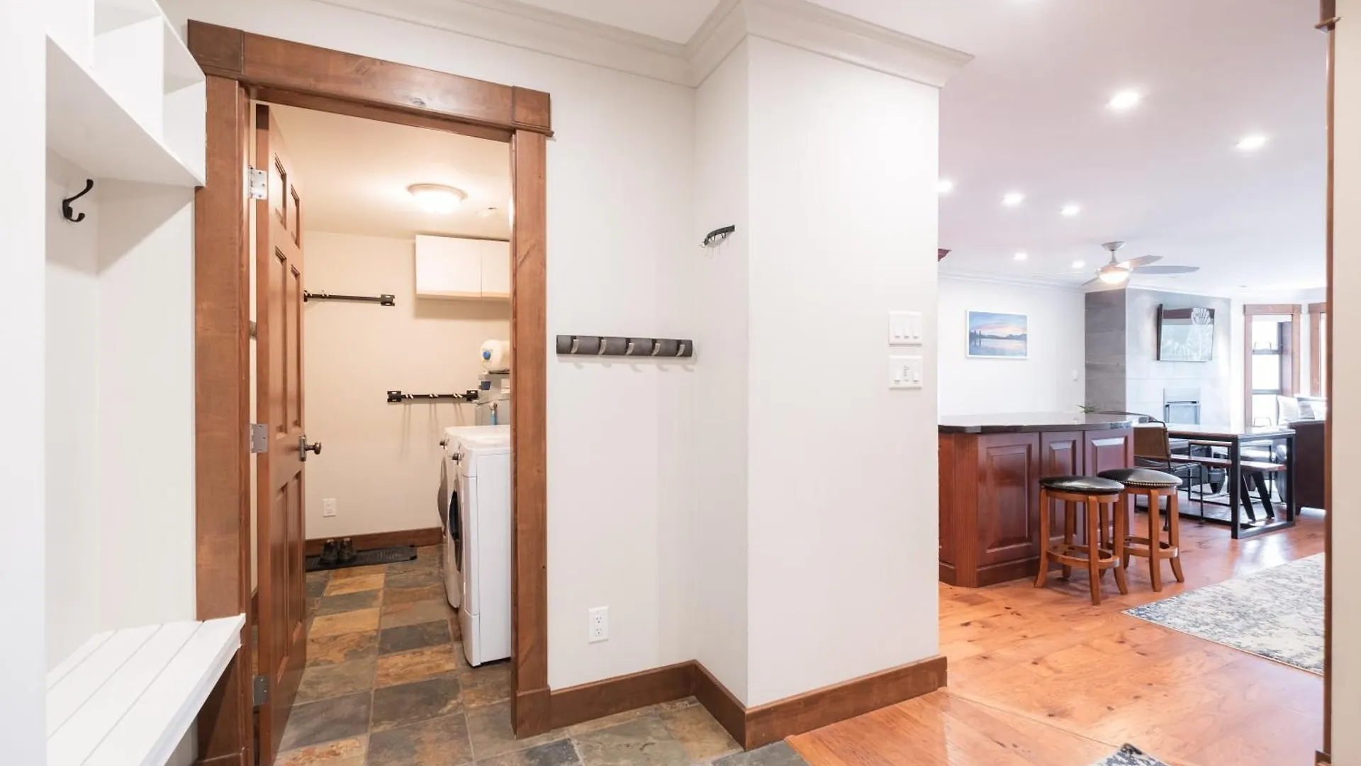 Greyhawk By Outpost Whistler Villa Canada